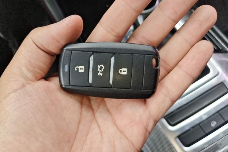 Used CHANGAN CS55 2018 1.5T Automatic Colorful Edition China V Standard
