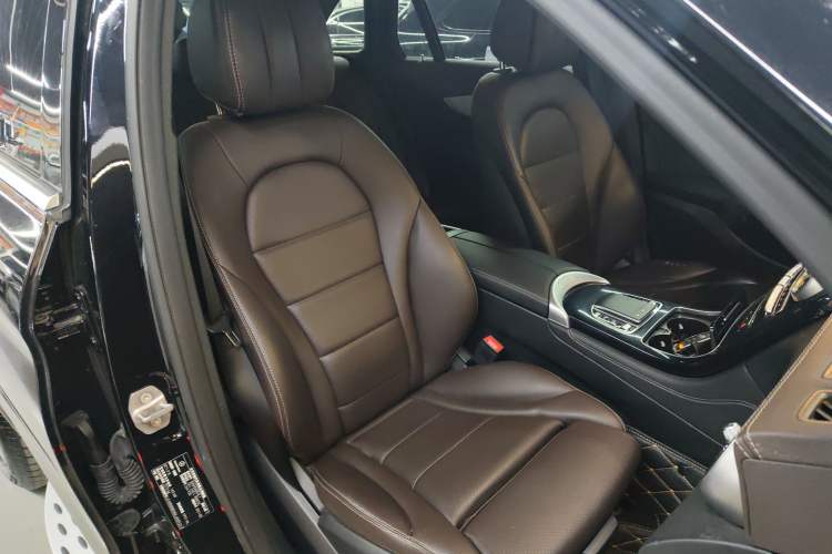 Used Mercedes-Benz GLC 2021 GLC 260 L 4MATIC Dynamic Edition
