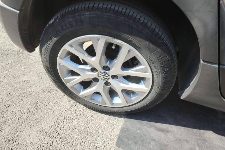 Used Volkswagen Polo 2014 1.6L Cross Polo Automatic