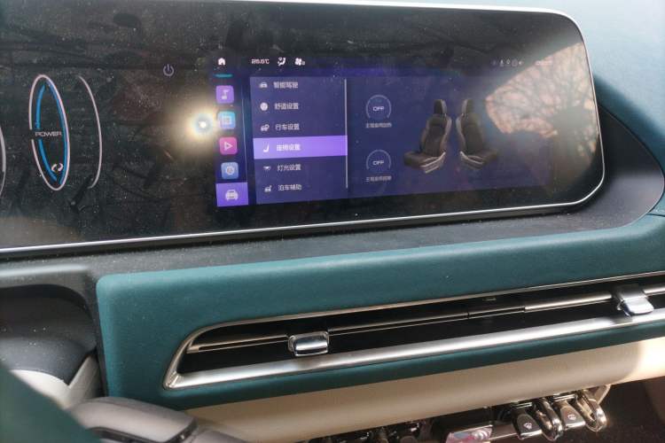 Used ORA Good Cat 2021 400km Standard Range Athena Edition Lithium Iron Phosphate
