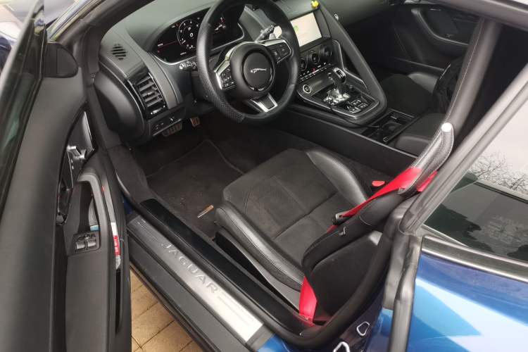 Used Jaguar F-TYPE 2021 P300 Rear-Drive Hardtop Version Driver Seat