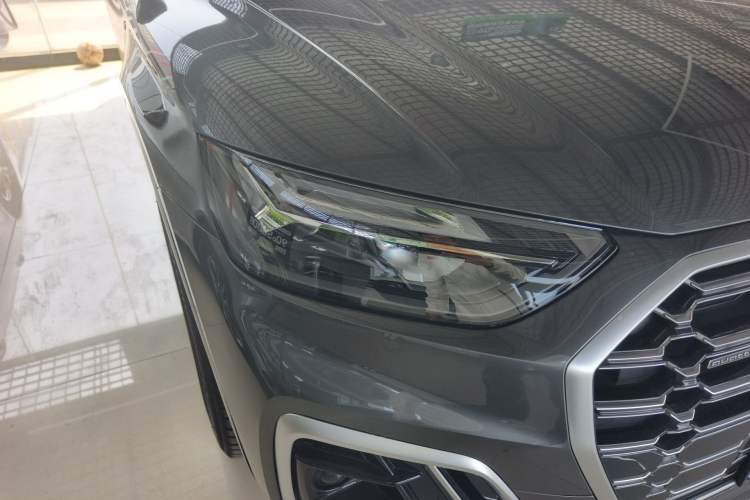 Used Audi Q5L 2022 40T Luxury Dynamic Model Right Front Headlight