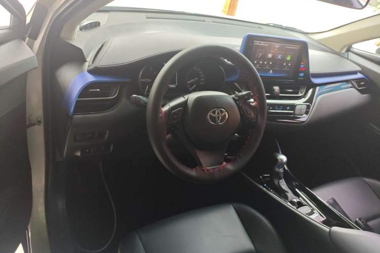 Used Toyota C-HR 2020 2.0L Leading Edition