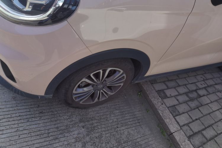 Used Leapmotor T03 2021 400 Comfort Edition Left Front Wheel Hub