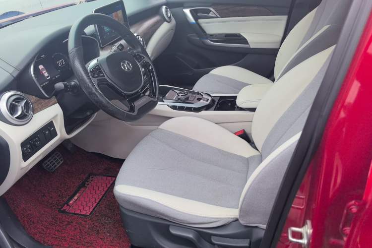 Used BAIC Beijing EU5 2018 R500 Smart Wind Edition
