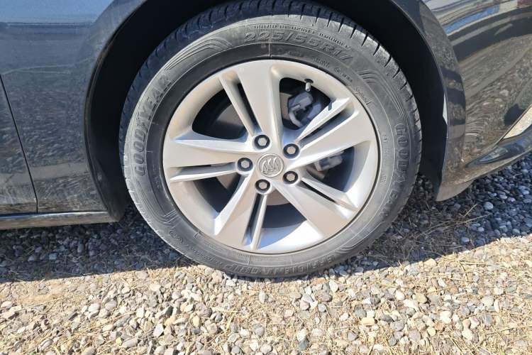 Used Buick Regal 2019 20T Elite Version China VI Standard