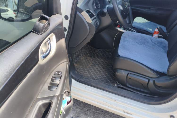 Used Nissan Sylphy 2021 Classic 1.6XL CVT Luxury Edition Driver Seat