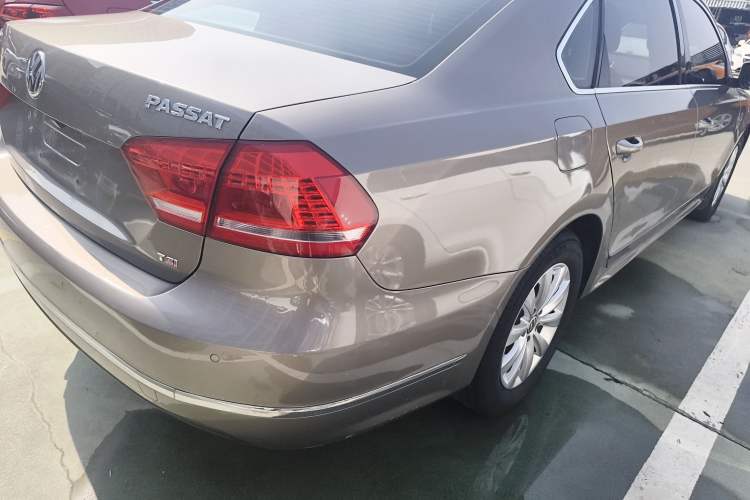 Used Volkswagen Passat 2015 1.8TSI DSG Prestige Edition
