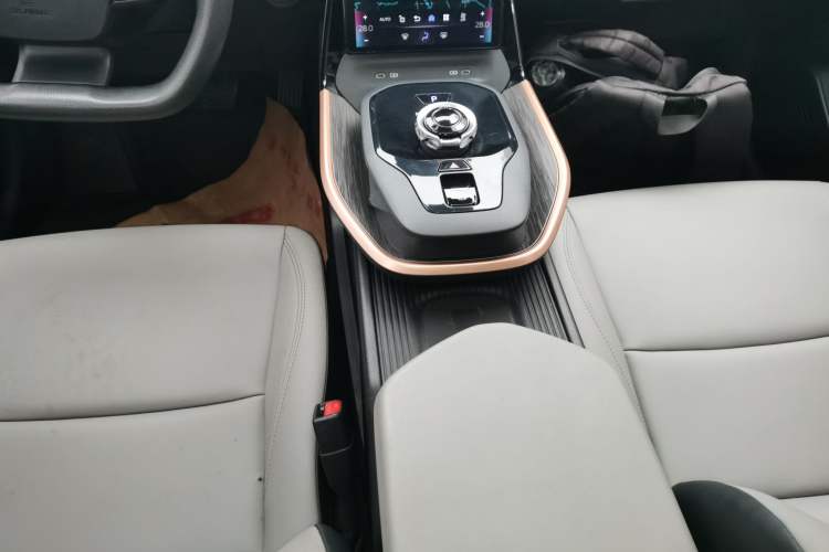 Used Toyota bZ3 2024 517 km Elite PRO