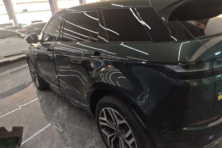 Used Land Rover Range Rover Evoque 2023 Aurora L 249 PS Luxury Edition