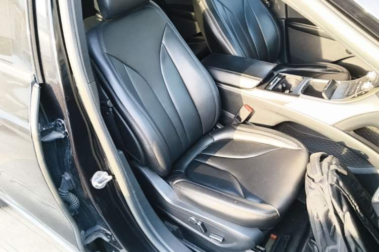 Used Lincoln Nautilus 2019 2.0T Two-Wheel Drive Zunyue Version China VI Standard
