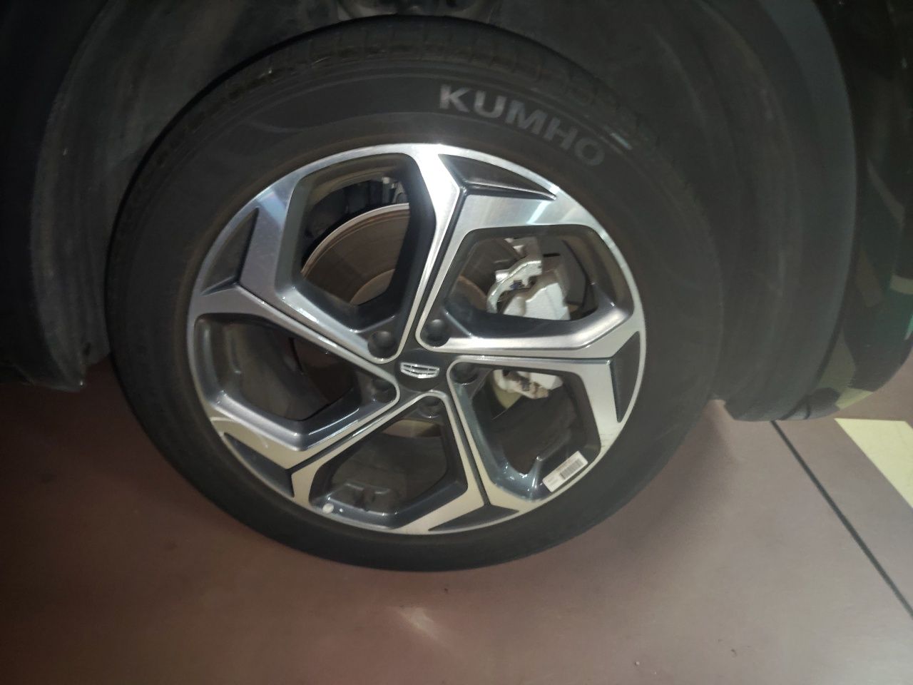 Geely Auto Monjaro L 2024 2.0TD DCT EVO Two-Wheel Drive Long-Range Version — снимка 8