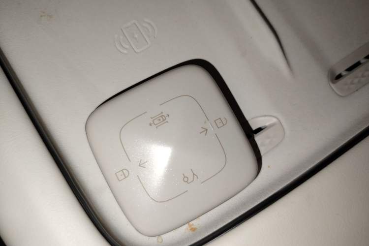 Used Zeekr 7X 2025 75 kWh Rear-Wheel Drive Intelligent Driving Version Interior 1