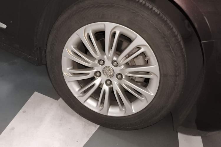 Used Buick LaCrosse 2016 20T Luxury Model
