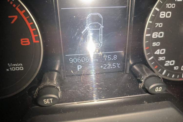 Used Audi Q5 2017 Plus 40 TFSI Ambition Model
