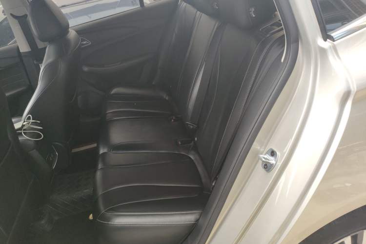 Used Roewe i5 2019 1.5L Automatic 4G Connected Langhao Edition