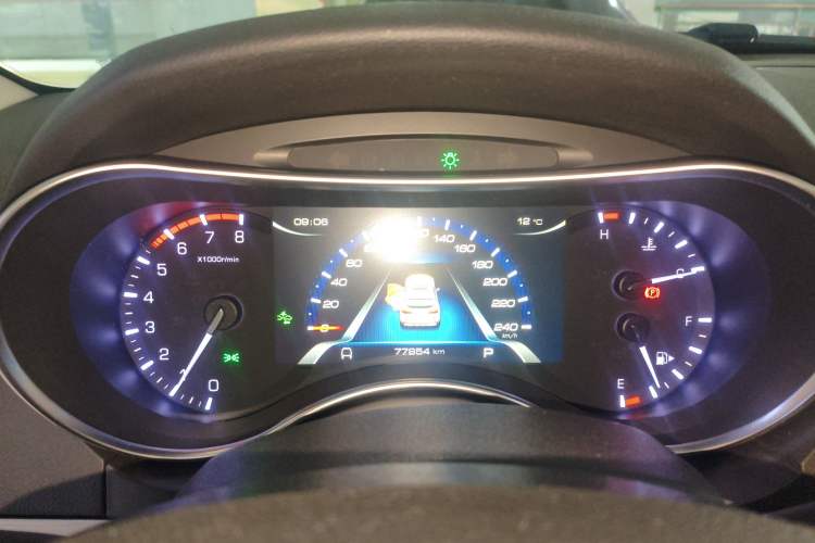 Used Haval H8 2017 2.0T Gasoline Two-Wheel Drive Smart Edition Instrument Cluster