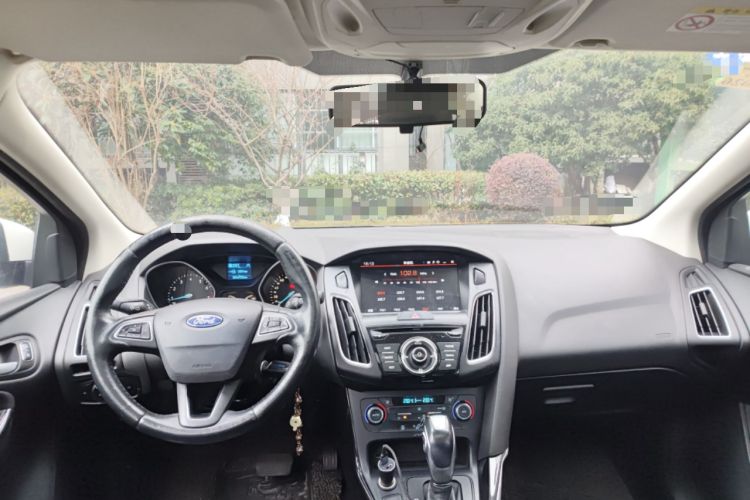 Used Ford Focus 2015 Sedan EcoBoost 125 Automatic Supreme Style Edition