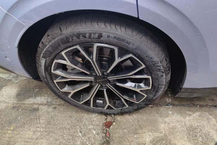 Used Zeekr 007 2025 Four-Wheel Drive Intelligent Driving Version 75 kWh
