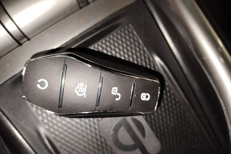 Used BYD Dolphin 2023 420 km Fashion Edition
