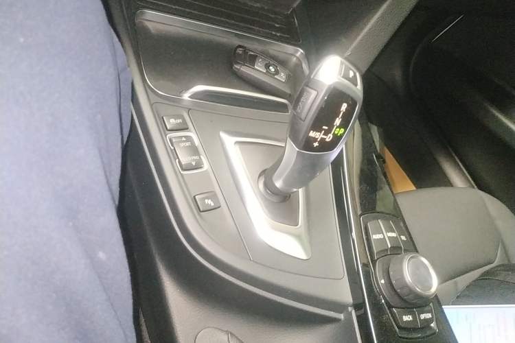 Used BMW 3 Series 2017 318Li Fashion Model