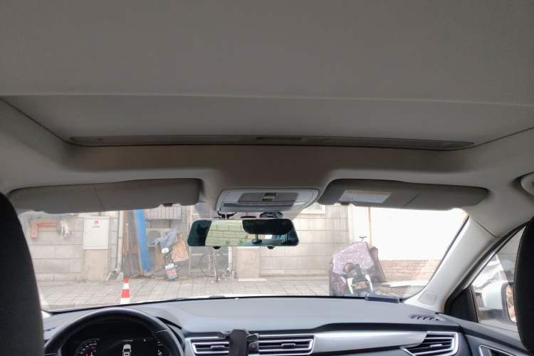 Used Roewe Ei5 2018 Internet Flagship Edition