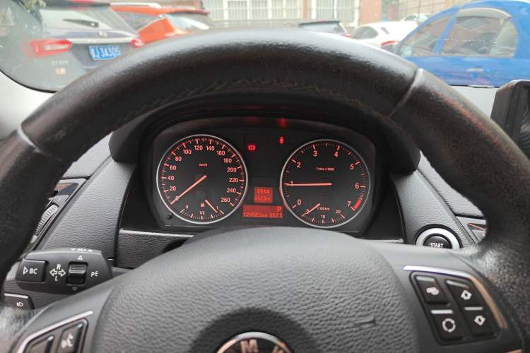 Used BMW X1 2014 sDrive18i Fashion Model