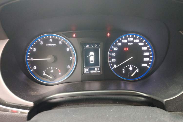 Used Hyundai Mistra 2014 1.8L Automatic Smart GLS
