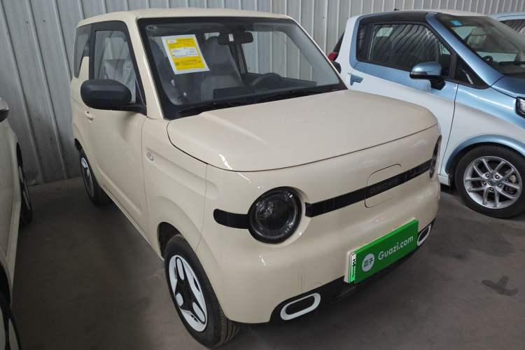 Used Geely Galaxy Panda 2025 210 km – Yuanqi Bear Exterior 1