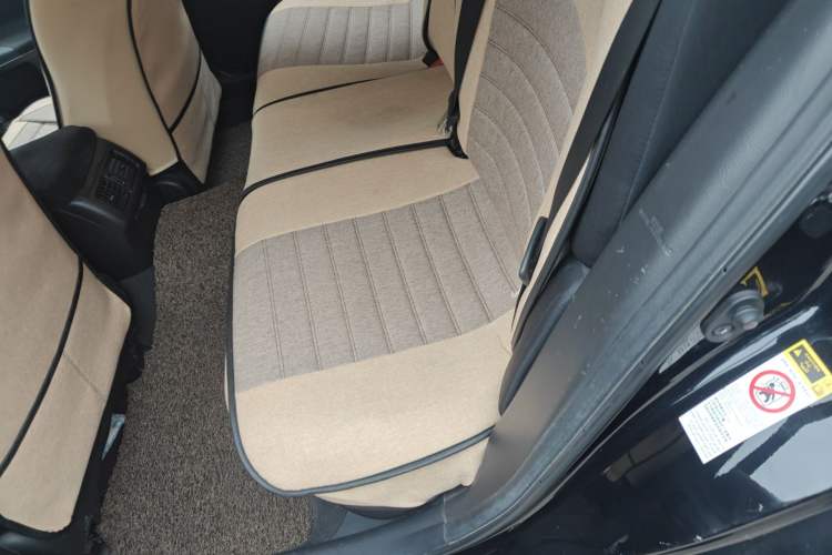 Used Toyota Reiz 2010 2.5S Fengdu Jinghua Edition Left Rear Seat