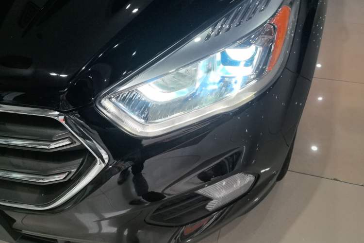 Used Ford Kuga 2019 EcoBoost 180 Two-Wheel-Drive Platinum Edition China VI Standard