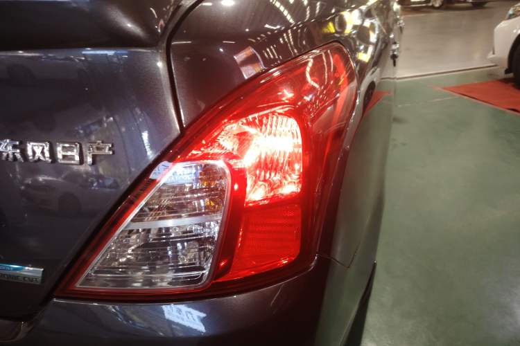 Used Nissan Sunny 2016 1.5XE CVT Leading Edition Right Rear Taillight