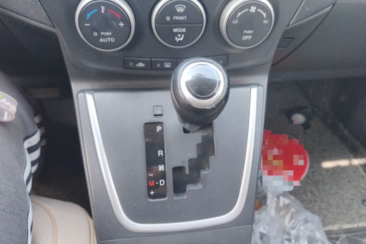 Used Mazda 5 2013 2.0L Automatic Luxury Edition Gear Lever
