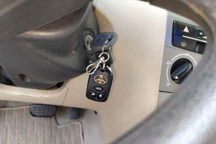 Used Toyota Corolla EX 2013 1.6L Automatic Luxury Edition