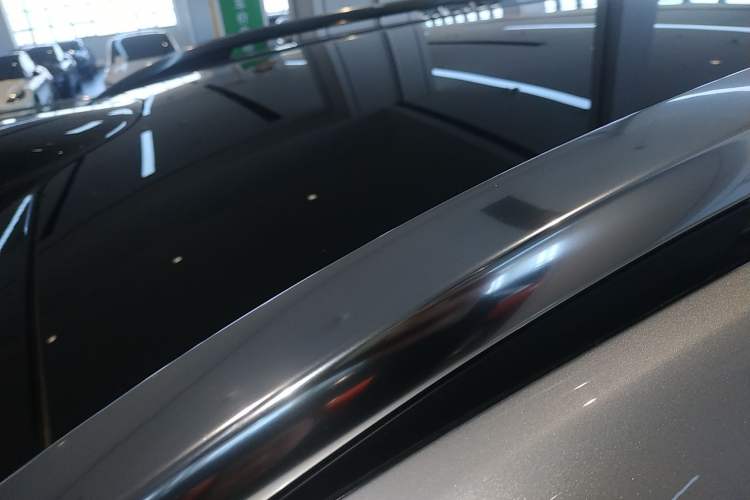 Used Hima AITO M9 2025 Extended-Range Ultra Version 52 kWh 6-Seater
