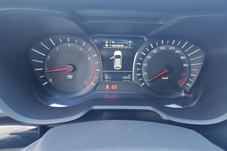 Used GAC Trumpchi GS4 2015 200T Manual Luxury Edition