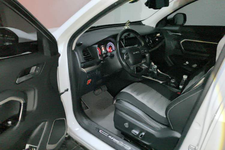 Used Haval H6 2019 Red Label 1.5 GDIT Automatic Luxury Smart Connectivity Edition Driver Seat