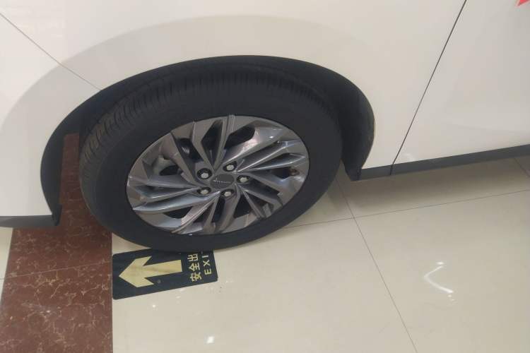 Used SAIC MAXUS G50 2023 PLUS 1.5T Happiness-Recommended Automatic Escort Edition