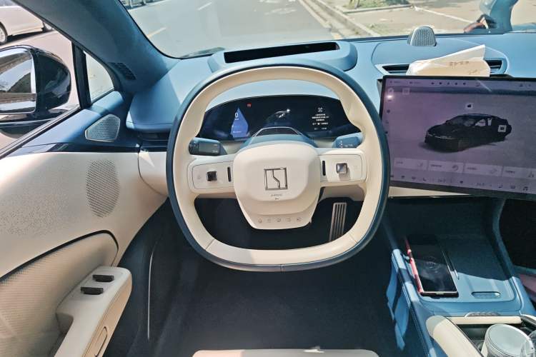 Used Zeekr 007 2024 Four-Wheel Drive Intelligent Driving Version 100 kWh Steering Wheel