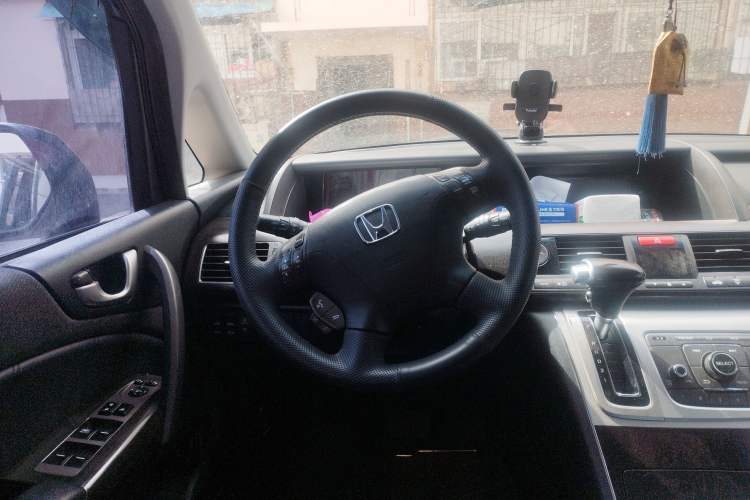 Used Honda Elysion 2012 2.4L VTi-S Prestige Edition
