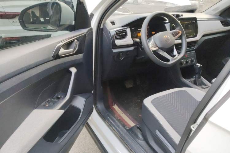 Used Volkswagen Tharu 2025 New Sharp 1.5L Sharp Edition Interior 3