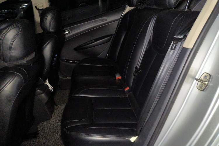 Used Peugeot 308 2014 Enjoy Edition Classic 1.6L Manual YouShang Model Left Rear Seat