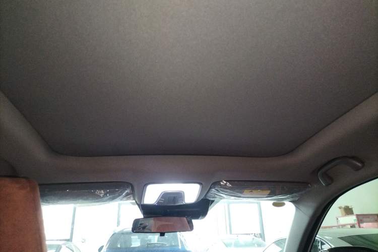 Used Changan CS75 PLUS 2025 Model, 3rd Generation Champion Edition 1.5T Jinghang Version
