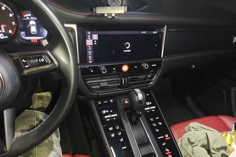 Used Porsche Macan 2022 Macan 2.0T