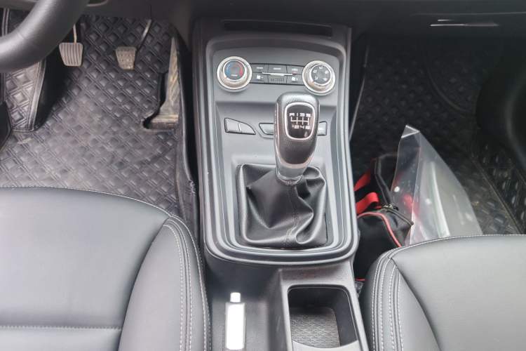 Used Land Xiaoyao 2018 1.5 GTDI Manual Silver Edition