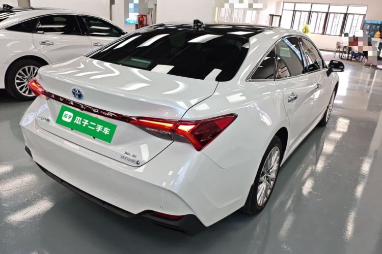 Used Toyota Avalon 2023 Dual-Motor 2.5L XLE Prestige Edition