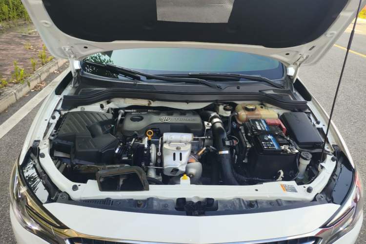 Used Buick GT 2018 18T Automatic Elite Model