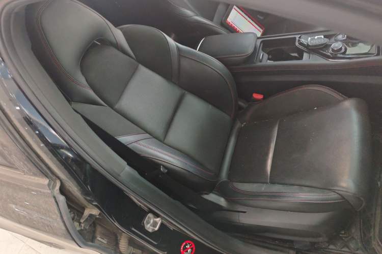 Used Lynk & Co 03 2019 1.5TD DCT Sport Edition China VI Standard Right Front Seat