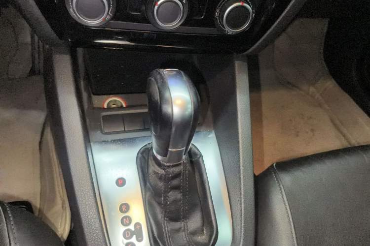 Used Volkswagen Sagitar 2014 Revised Version 1.6L Automatic Comfort Edition