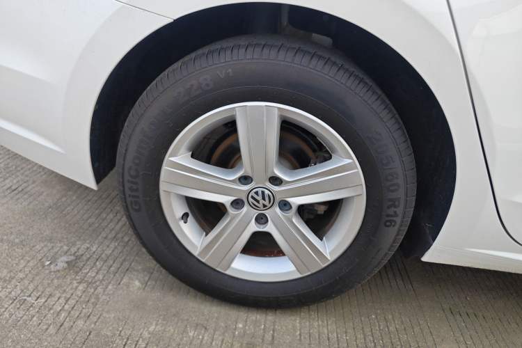 Used Volkswagen Lamando 2017 230TSI DSG Fashion Edition